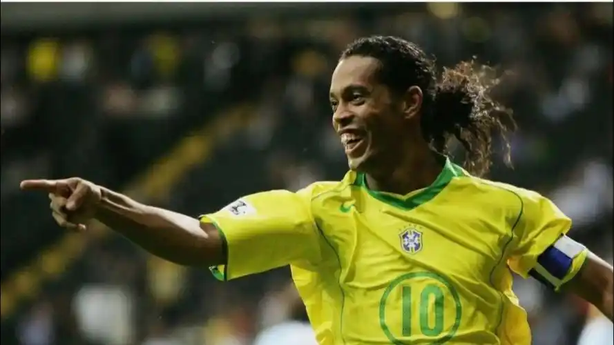 成为众多球 成为众多球