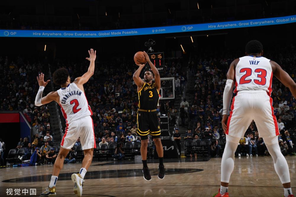 这位年轻的 这位年轻的